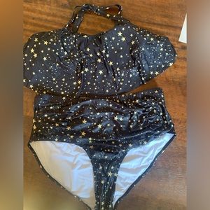 Two piece plus sized swimsuit- star print 20ish